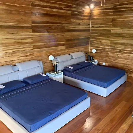 Eco-Lodge Bocas Coral Reef - Over Water Villa & Birds House-3